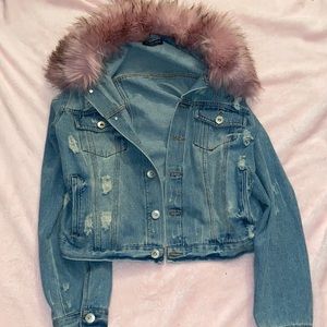BNWOT Fashion Nova Pink and Black Faux Fur Collar Distressed Denim Jacket, Large